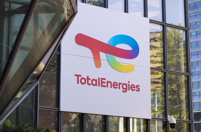 TotalEnergies Invests $444 Million in New 1 GW Solar JV with Adani Green Energy in India